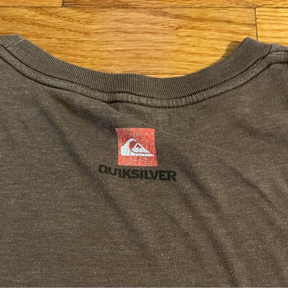 Quiksilver Vintage Graphic T Shirt - Picture 4 of 5